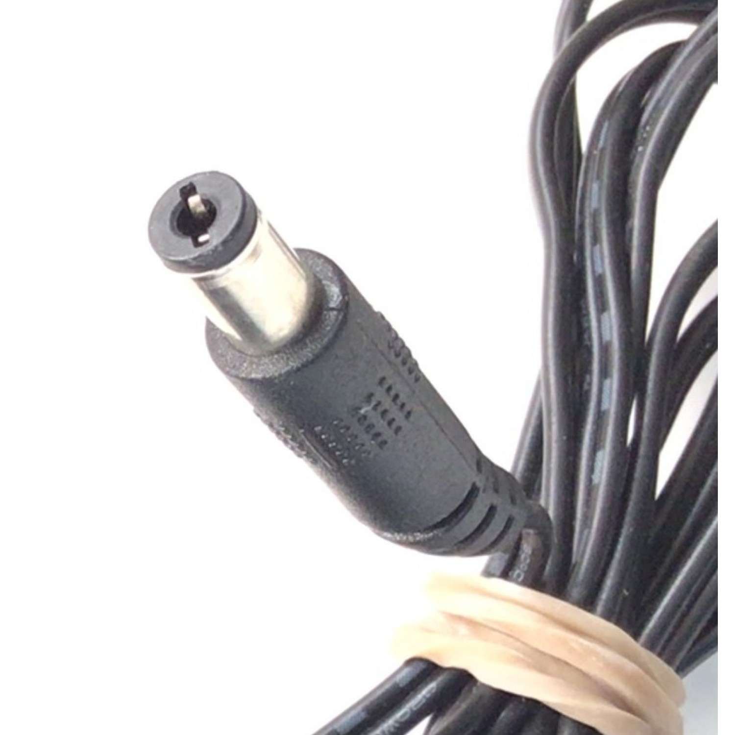 CARGADOR / ADAPTADOR DE FUENTE DE ALIMENTACION CHALLENGER VCA-VCD  / NUMERO DE PARTE PS-2.1-12-267DC / E346980 / EPS-26 / ENTRADA VCA 100-120V~ 50/60HZ 0.8A / SALIDA VCD 12V 2.67A / MODELO PS-2.1-12-267DC - Imagen 5